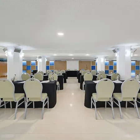 מלון Daniya & Business 4* דניה