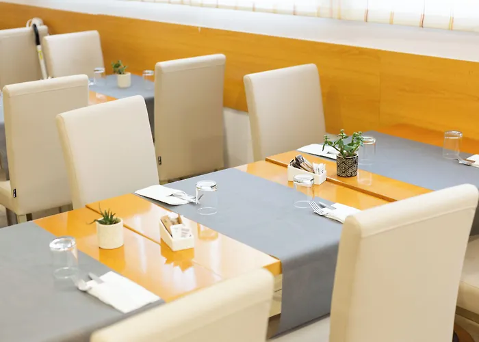 Daniya & Business 4*