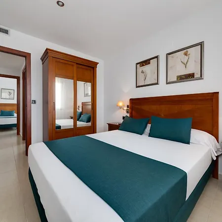 Daniya & Business 4* 4* Denia